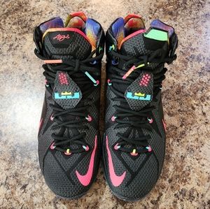 Nike Lebron XII